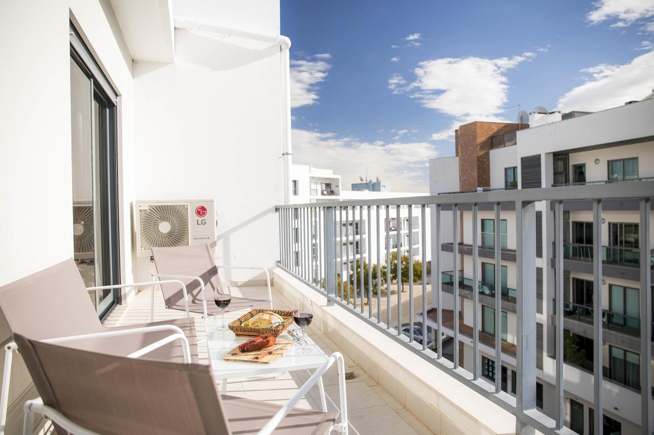 Апартаменты B04 - Luxury 2 Bed W Terrace Pool Лагуш Экстерьер фото