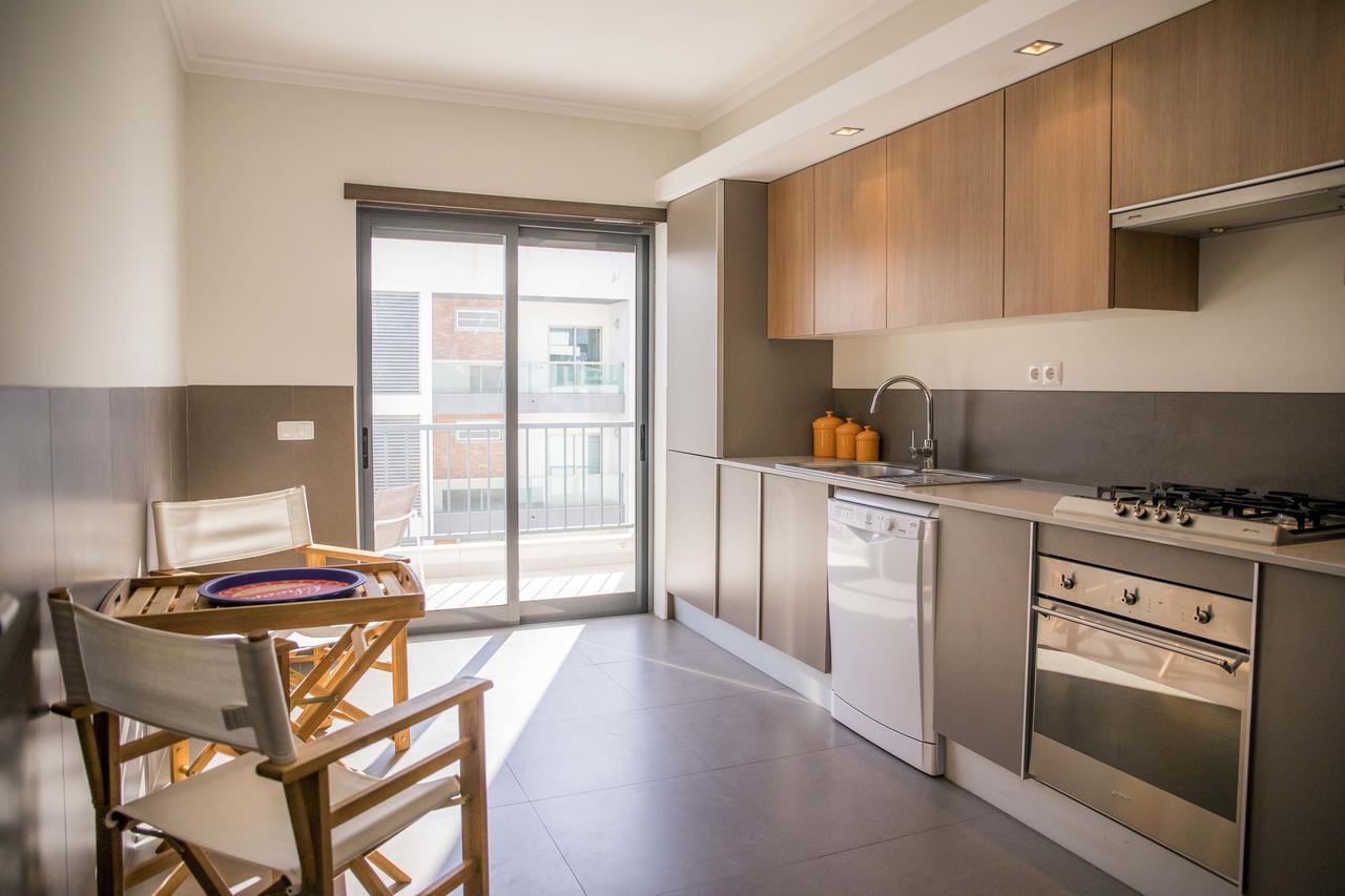 Апартаменты B04 - Luxury 2 Bed W Terrace Pool Лагуш Экстерьер фото