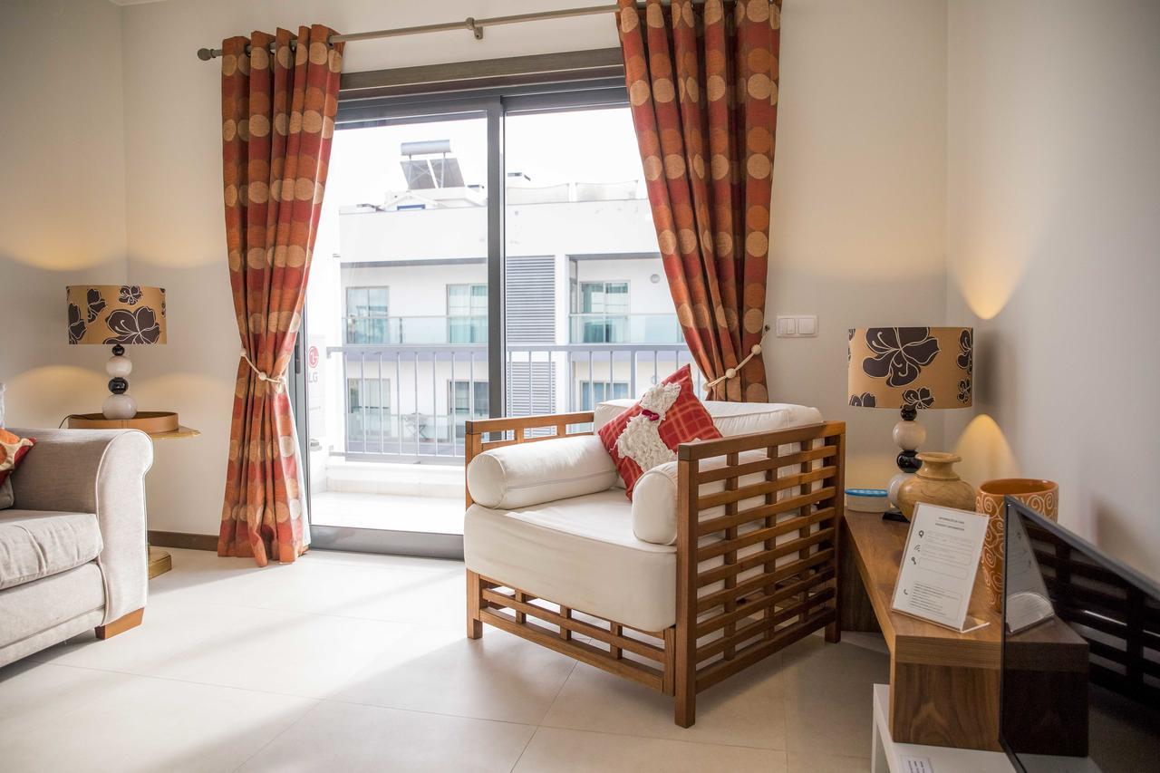 Апартаменты B04 - Luxury 2 Bed W Terrace Pool Лагуш Экстерьер фото